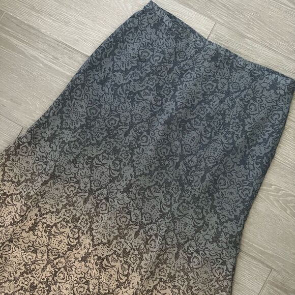 Liz Claiborne 100% Silk Skirt Lace Ombré print Zipper Back A-line size 8 - Picture 2 of 7